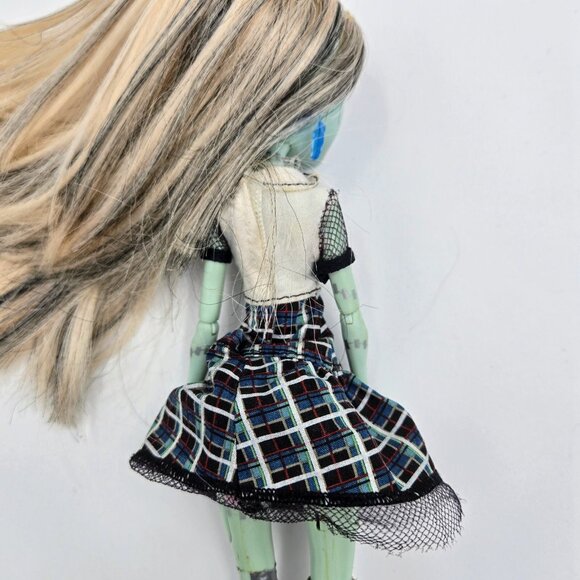 Monster High Frankie Stein Ghouls Alive Doll Mattel Parts Only 2012 Read - Picture 8 of 11